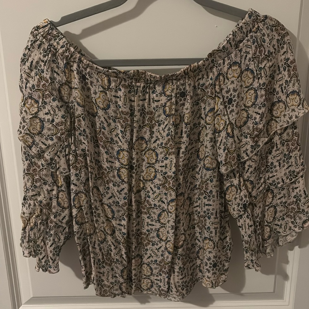 Ella Moss off the shoulder Blouse